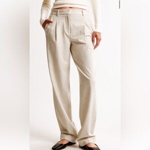 Abercrombie & Fitch Quinn Tailored Straight pant